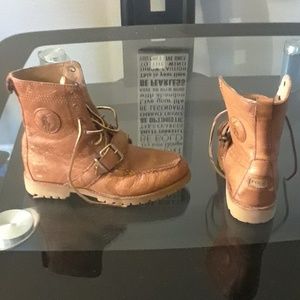 Size 7.5 Ralph Lauren boots